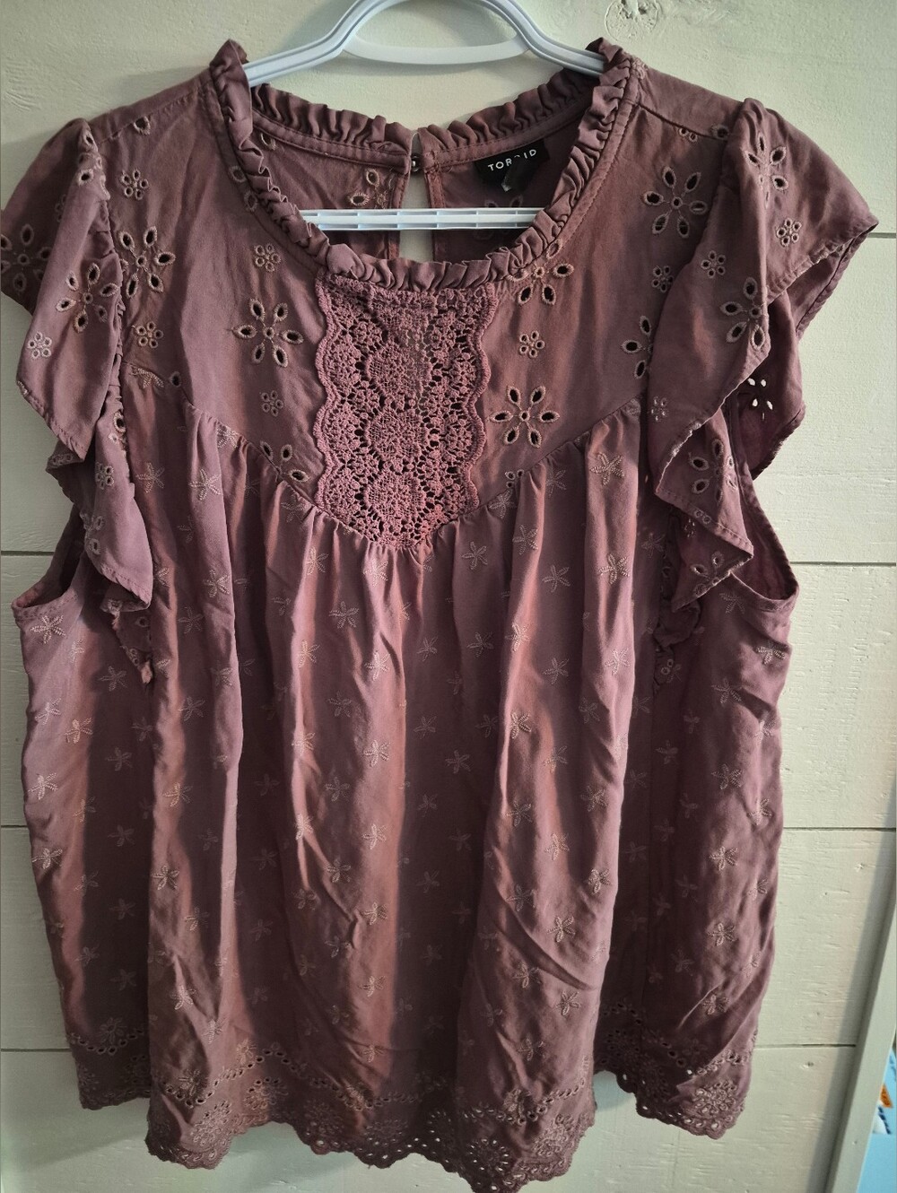 torrid mauve eyelet crochet flutter sleeve blouse
